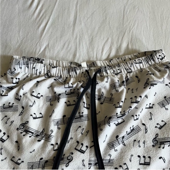 100% Cotton Flannel Pajama Pants Music Notes Size Large - Picture 3 of 4